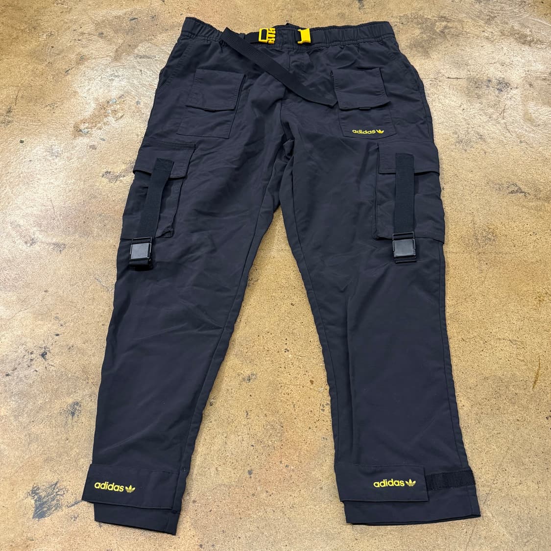 [정품/2XL] 아디다스 블랙 카고 바지 벨트형 b10 상품이미지2