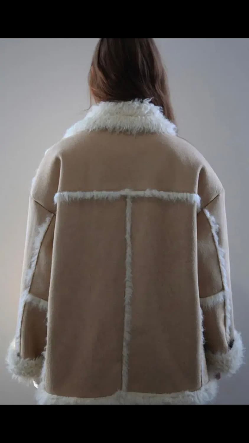 소프트서울 리버시블 크랙 무스탕 자켓 상품이미지2