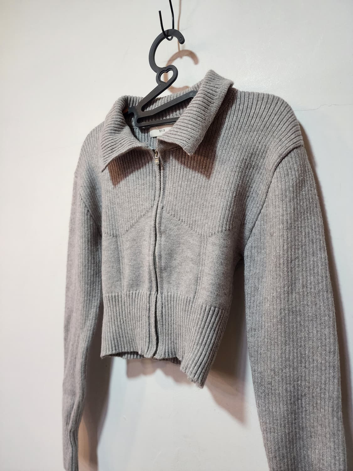 MIX 그레이 크롭 니트 집업 상품이미지2