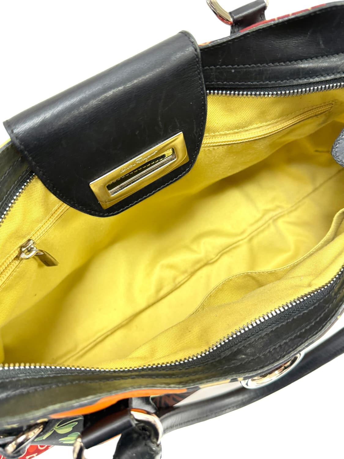 페라가모 간치니 애니멀 프린트 숄더백 상품이미지6