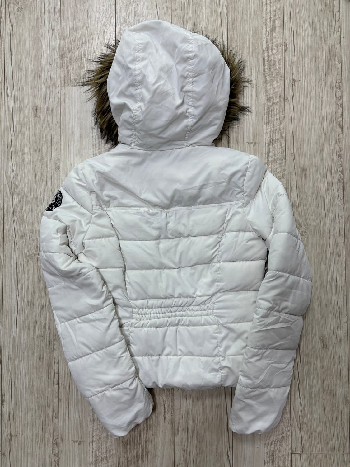 아베크롬비 딱붙핏 패딩 xs 상품이미지2