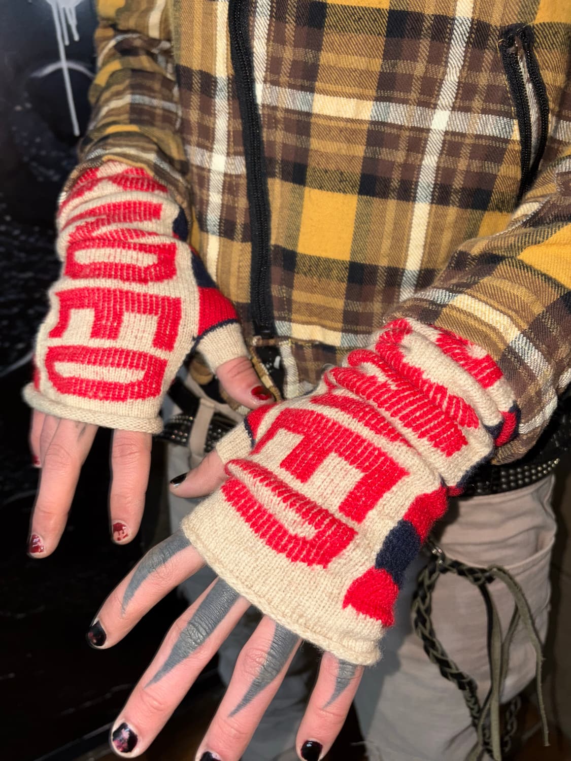 Vivienne westwood long knit glove 상품이미지1