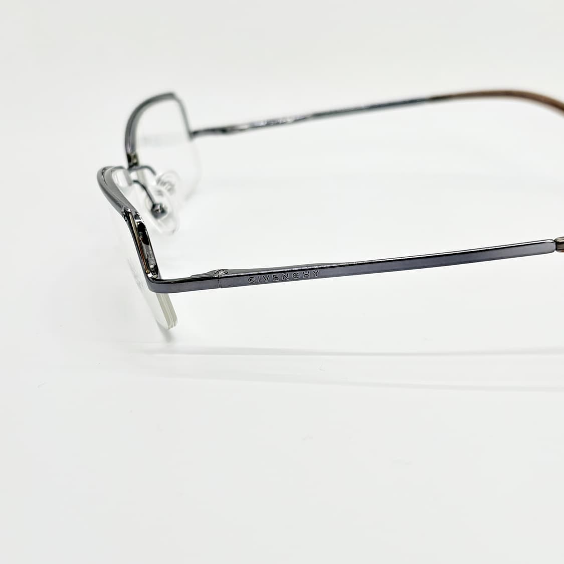 GIVENCHY 지방시 실버 스퀘어 반무테 상품이미지5