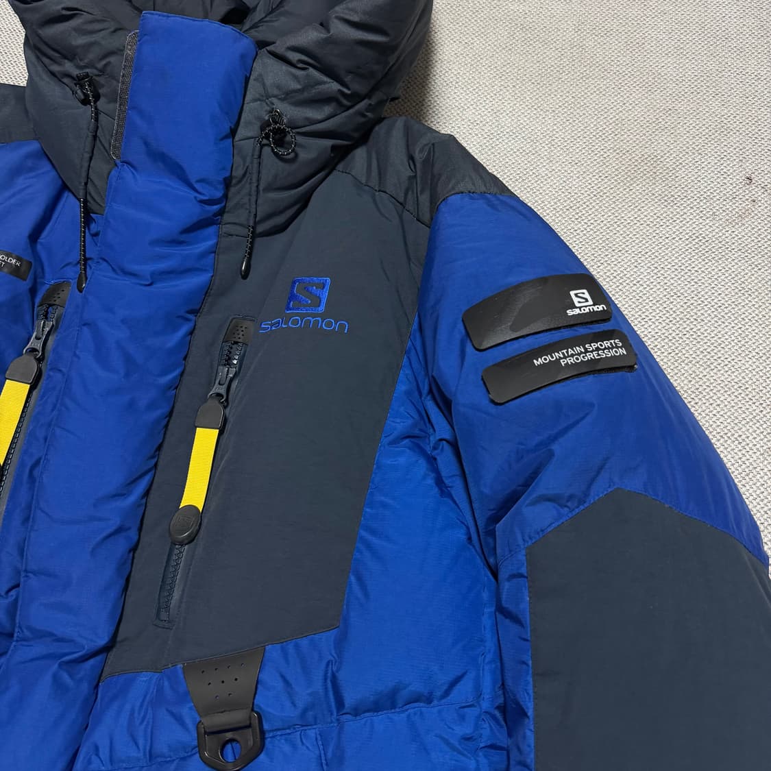 살로몬 알레스카2 헤비 다운 패딩자켓 상품이미지2