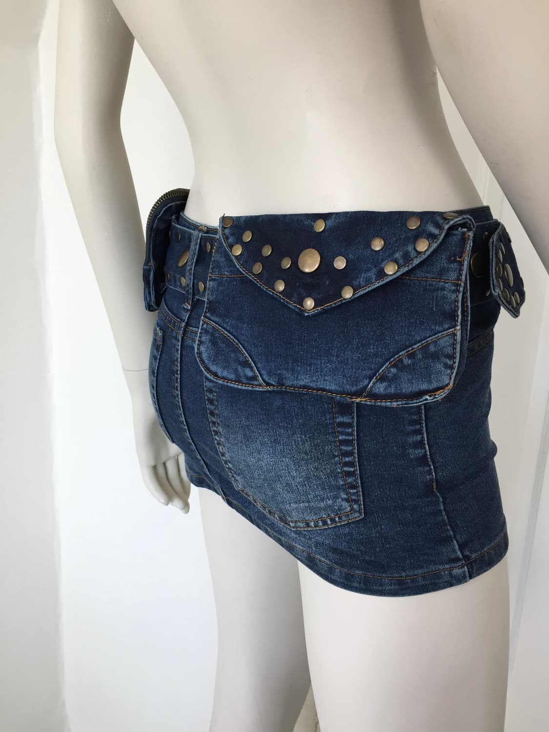 Studded Belt denim Mini Skirt 상품이미지7