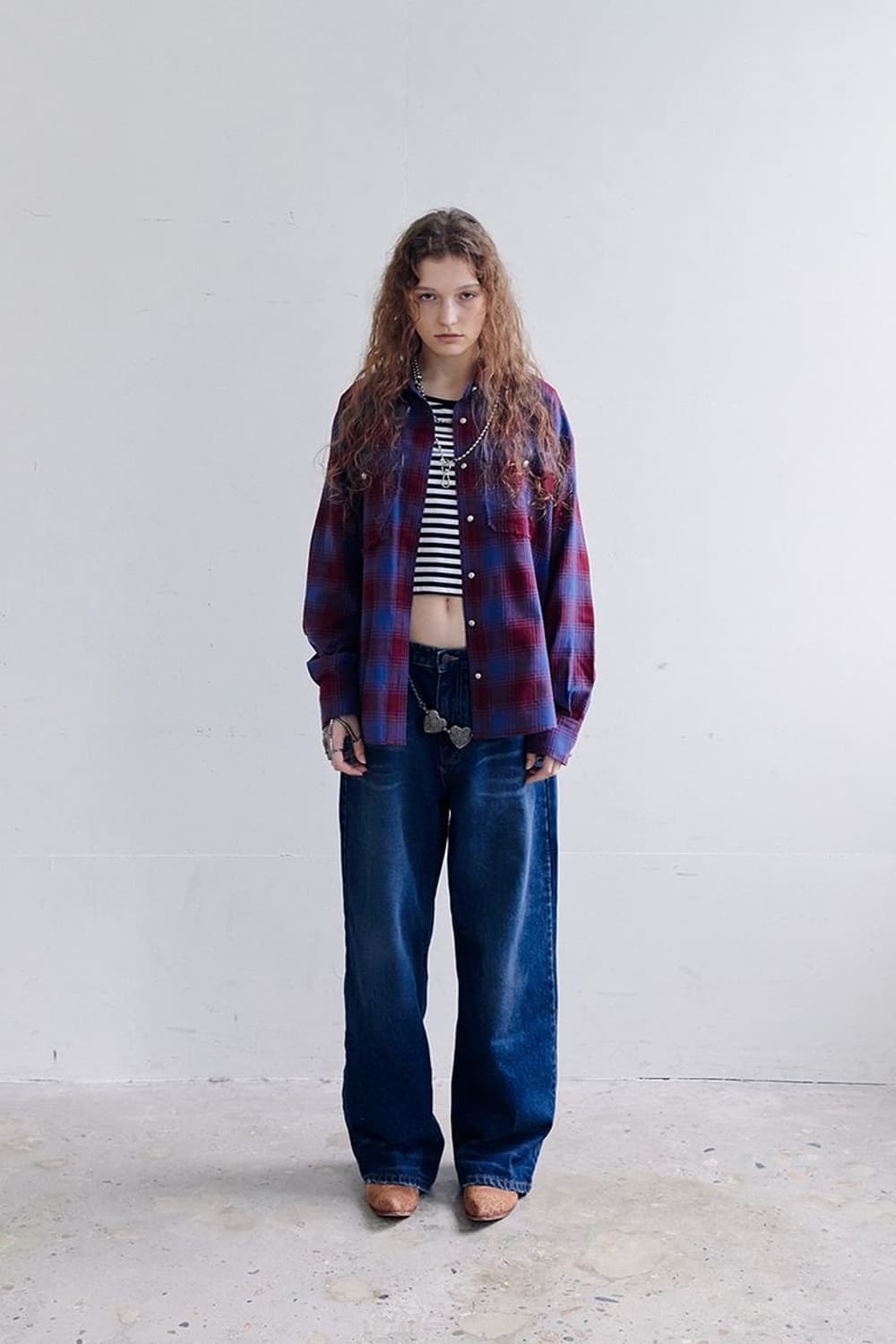 데어드 체크 셔츠 SILVER BUTTON CHECKED SHIRT 상품이미지1