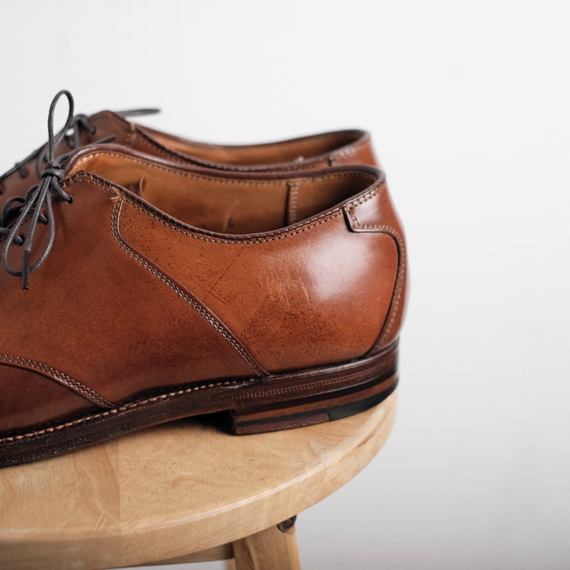 알든 99358 10D 위스키&마호가니 쉘 코도반 새들슈즈 상품이미지4