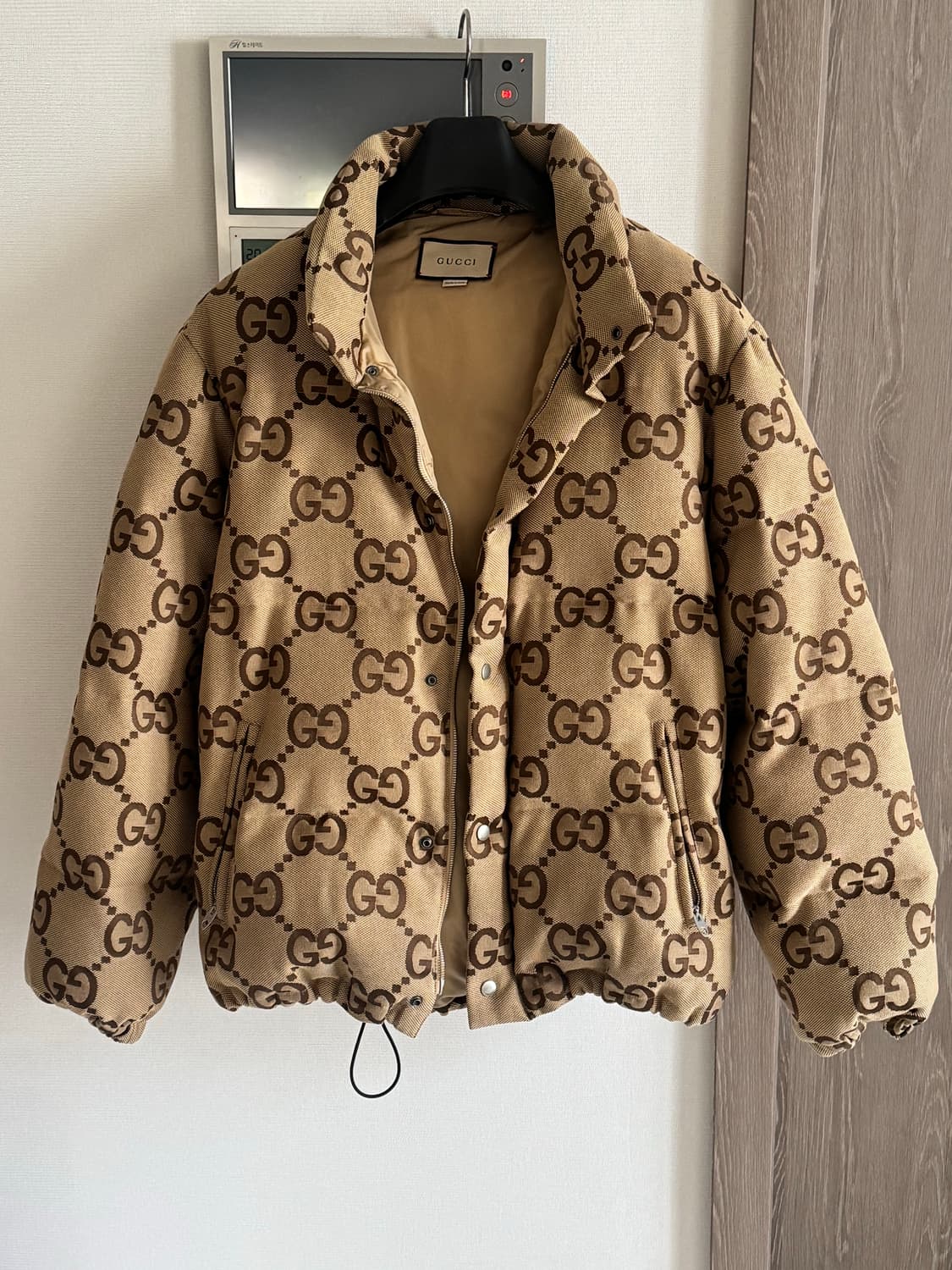 구찌 GG 자카드 캔버스 패딩 52사이즈 상품이미지4