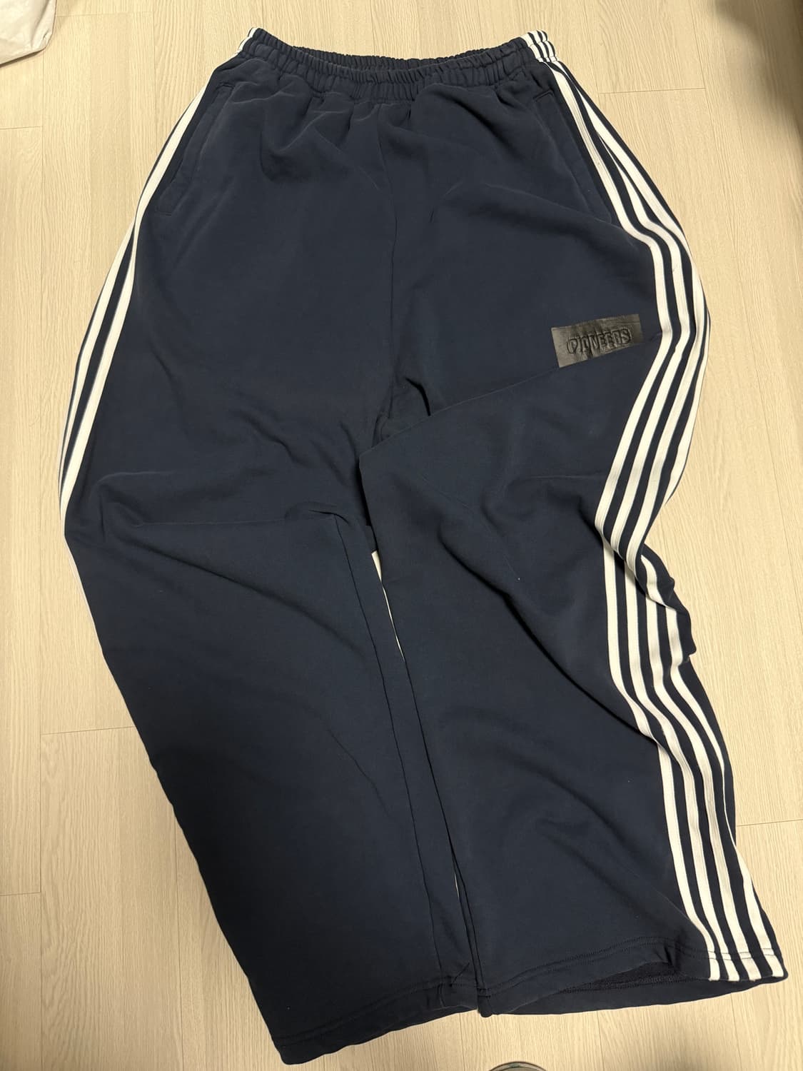 pioneers track suit pants 상품이미지1