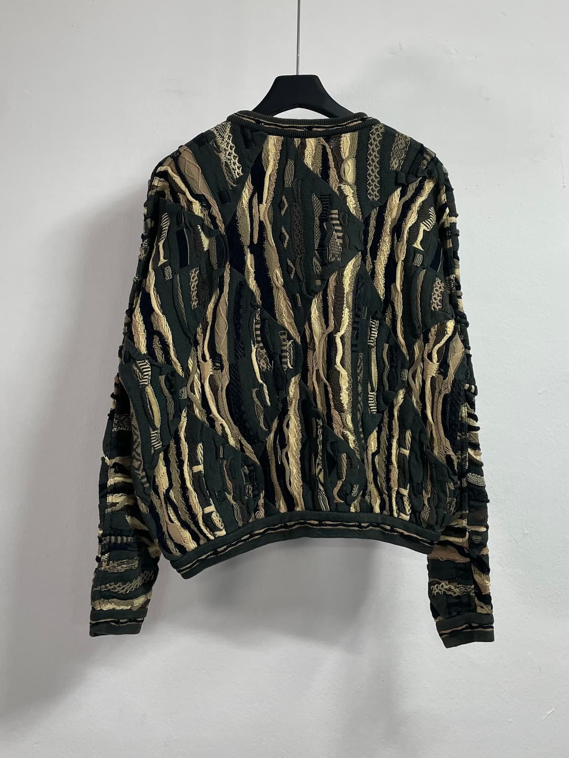 쿠지 림노스 에스닉 헤비 케이블 니트 (on.167) 상품이미지3