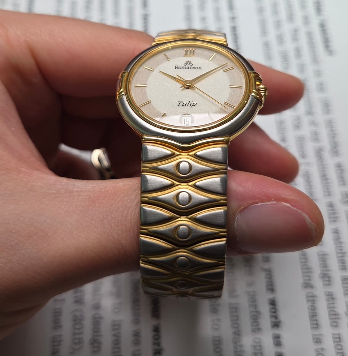 데드스탁] 빈티지 로만손 튤립 투톤 스파클 다이얼 칼침핸즈 쿼츠 남성용
 상품이미지3