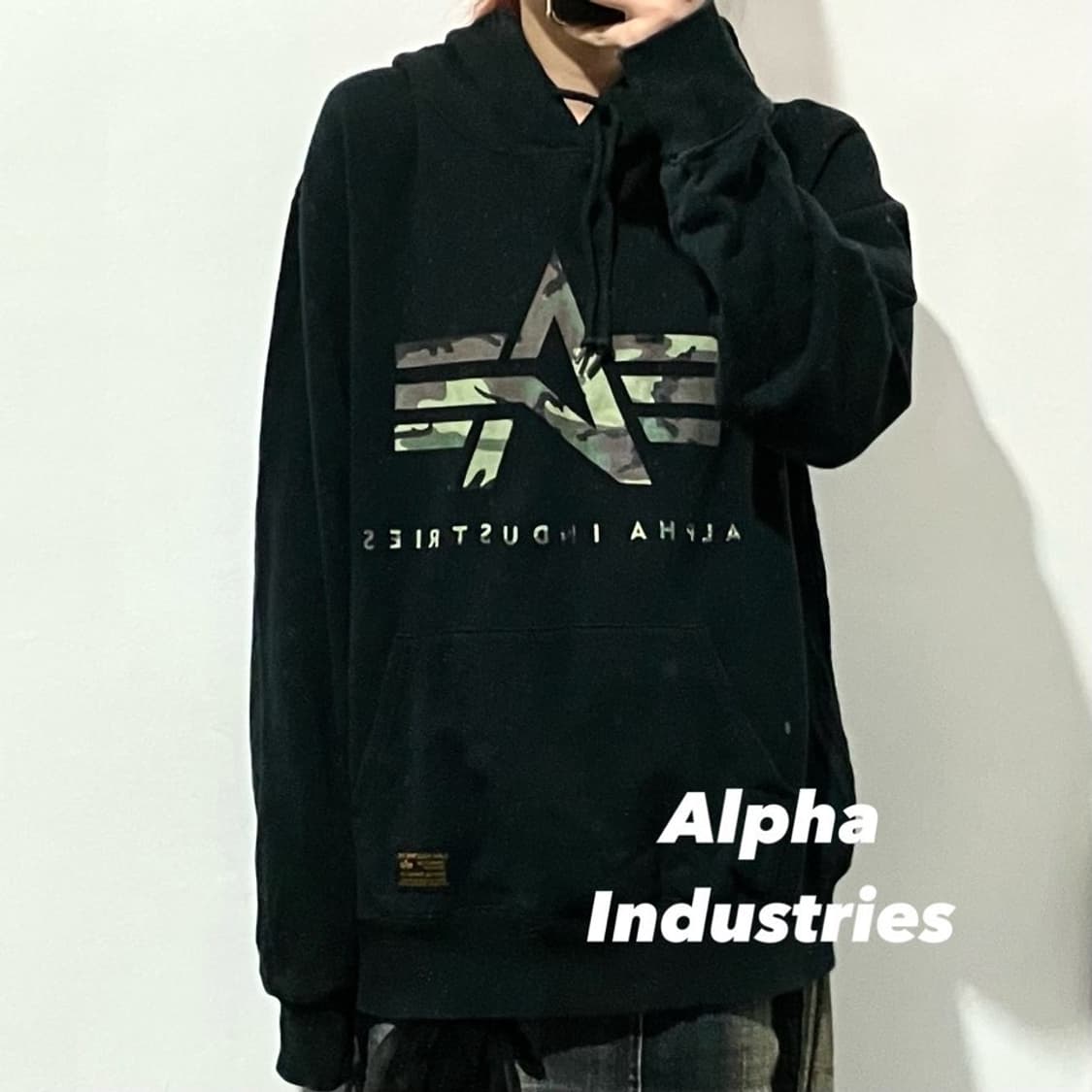 알파인더스트리 빅로고 후드티 상품이미지1
