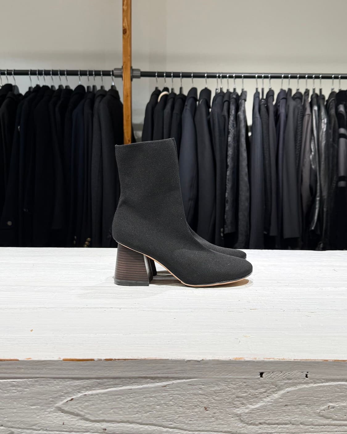 셀린느 블랙 리브드 삭스 부츠 상품이미지4