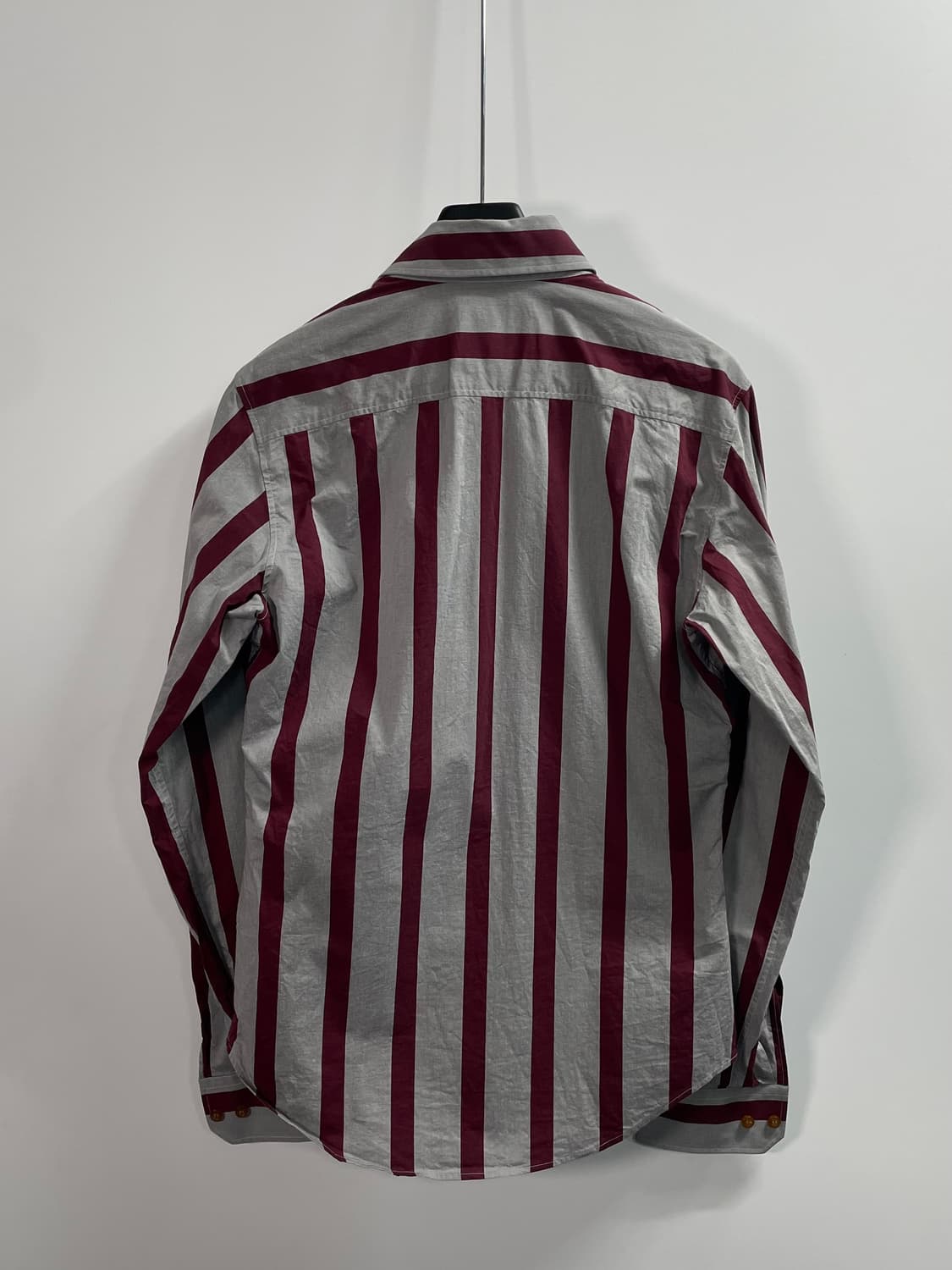 비비안웨스트우드 맨 스트라이프 셔츠 (on.140)   상품이미지3