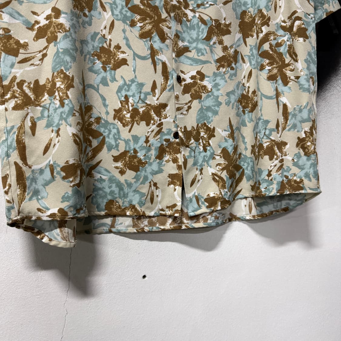 VTG 빈티지 리프 플라워 패턴 반팔 셔츠 상품이미지4