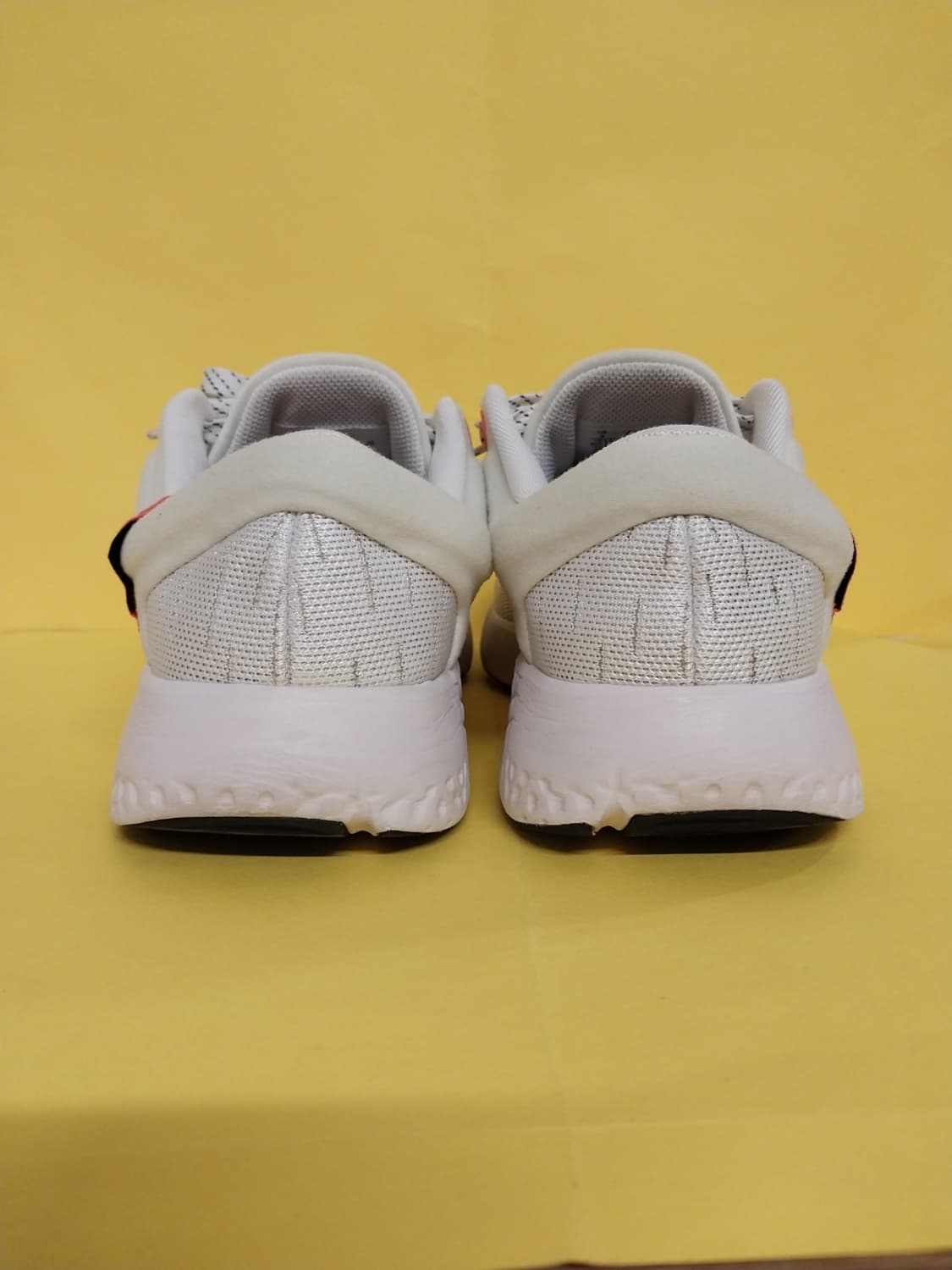 여성 나이키 리뉴 세레니티 런 운동화 (260) 상품이미지4