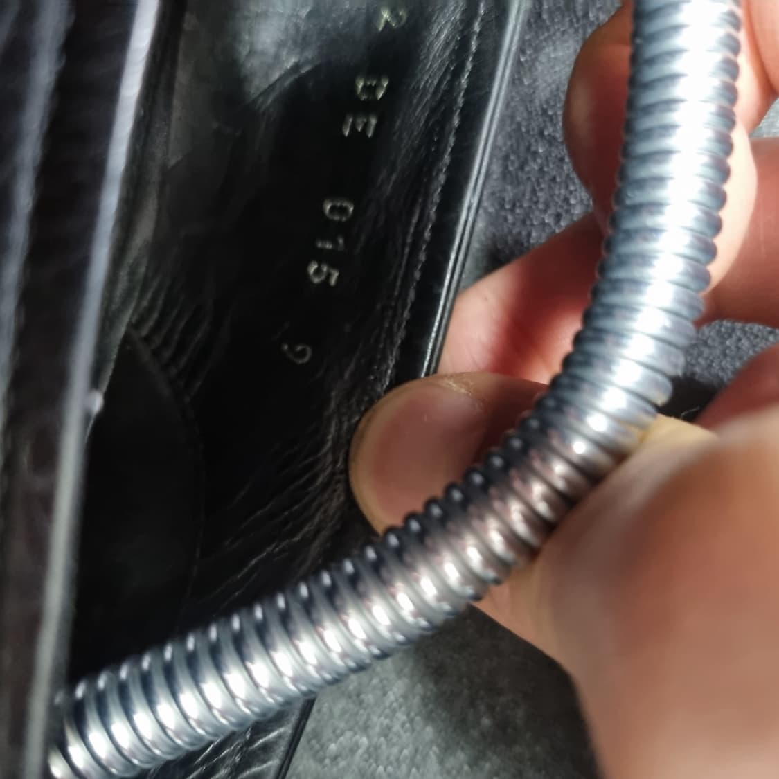 프라다 밴딩 로퍼 블랙 uk9 상품이미지8