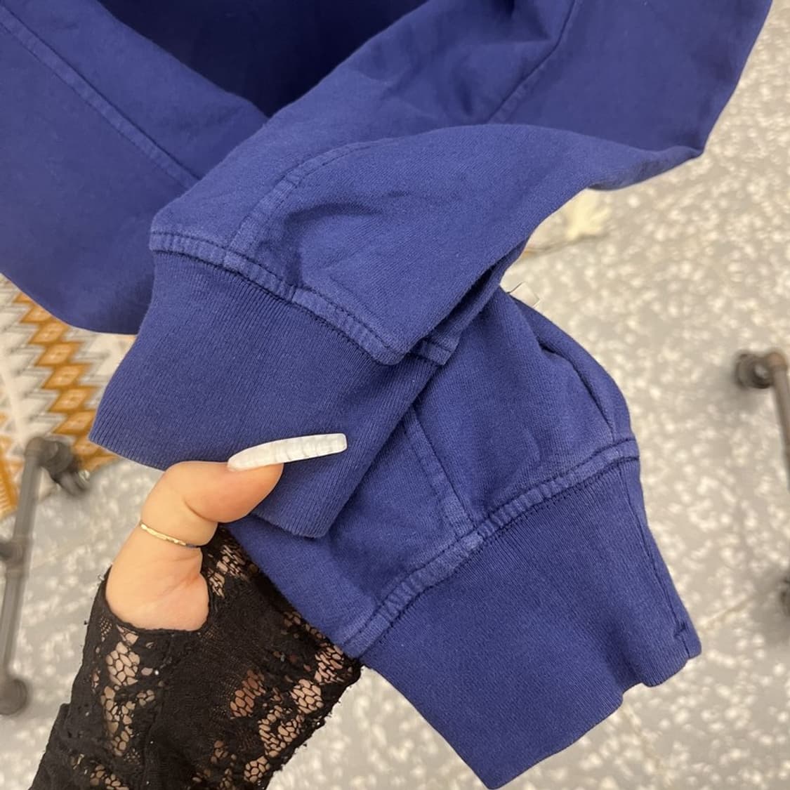 씨피컴퍼니 빈티지 레트로 렌즈와펜 맨투맨 110 C10991 상품이미지7