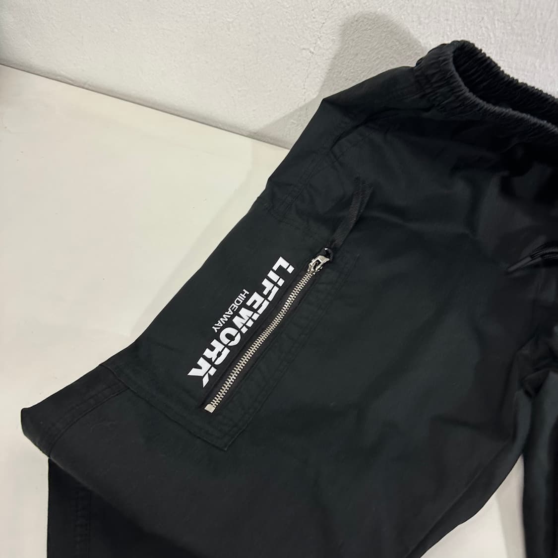 M 라이프워크 블랙 카고 조거팬츠 상품이미지3