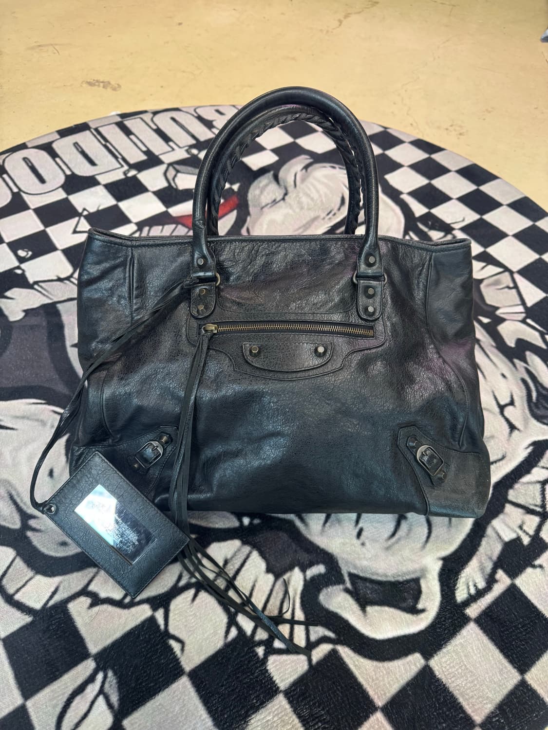 발렌시아가 클래식 선데이 토트백 상품이미지1