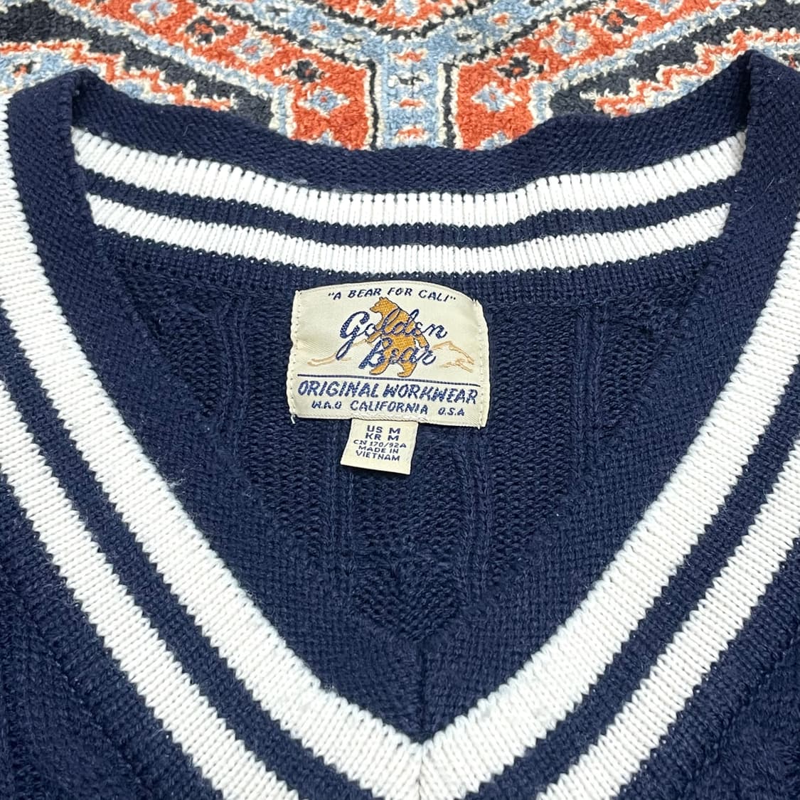 후아유 네이비 브이넥 꽈배기 니트조끼 남성M 상품이미지3