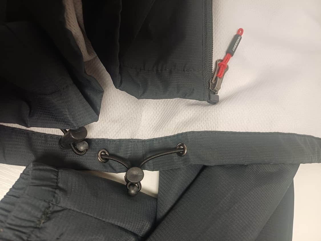 뉴발란스 후드 바람막이 블랙 / L(100) 상품이미지9