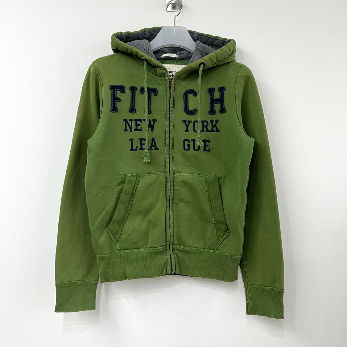 아베크롬비 자수로고 카키 후드집업 상품이미지2