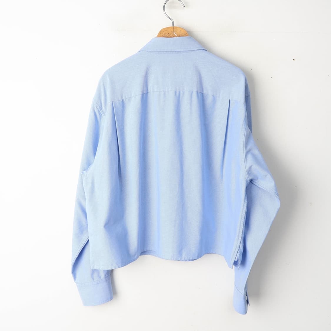 66/유니클로 JW앤더슨 크롭 옥스포드 셔츠 상품이미지2