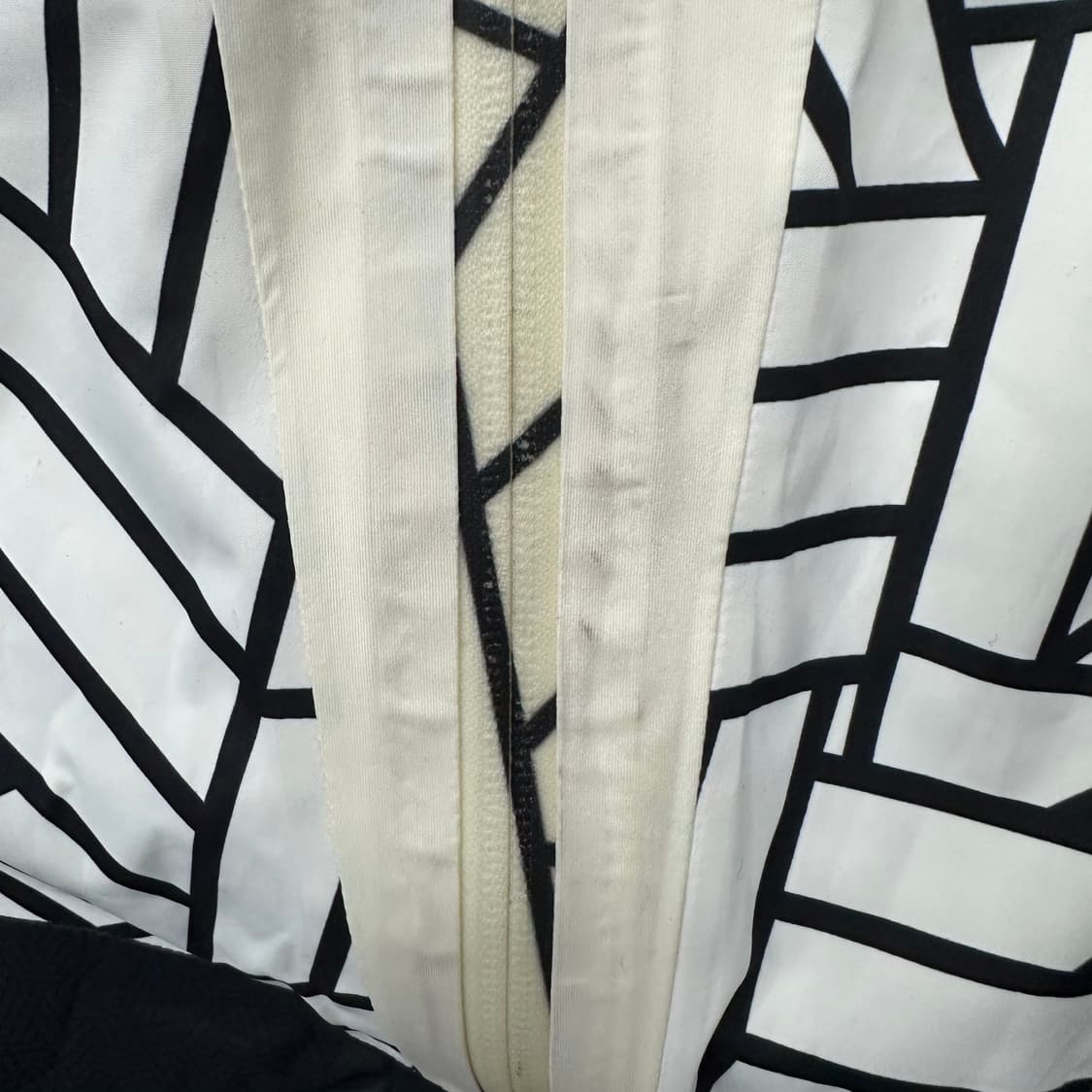 밀레 바람막이자켓M 상품이미지5