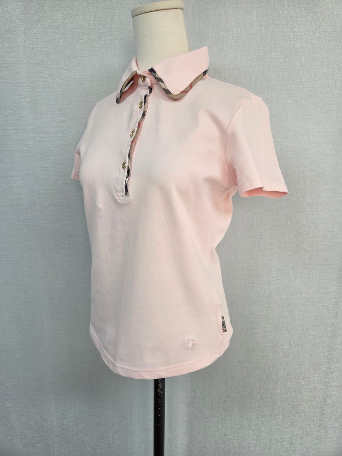 버버리 여성 연핑크반팔티  상품이미지2