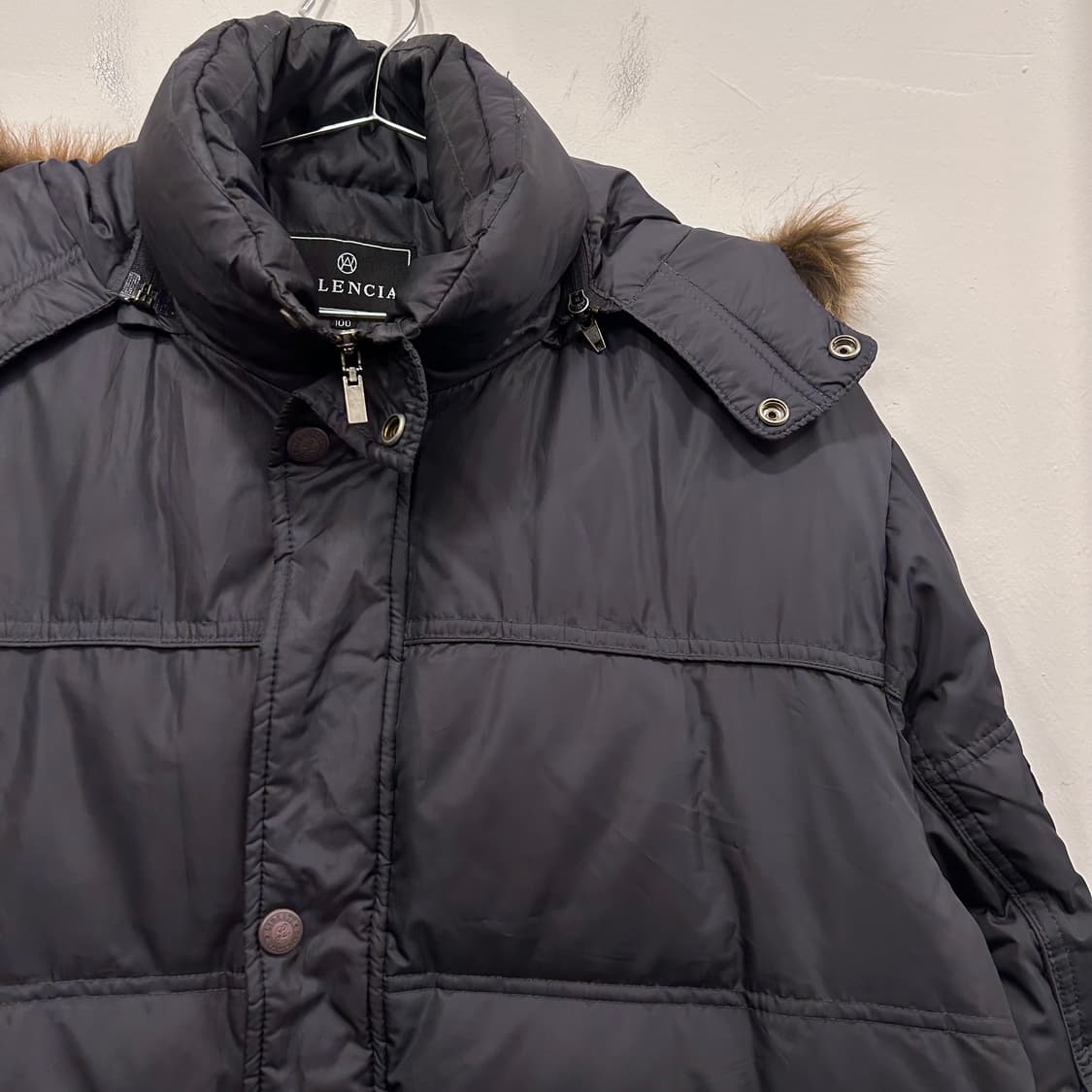 발렌시아 덕다운 어우털 모헤어 후드 패딩 상품이미지1