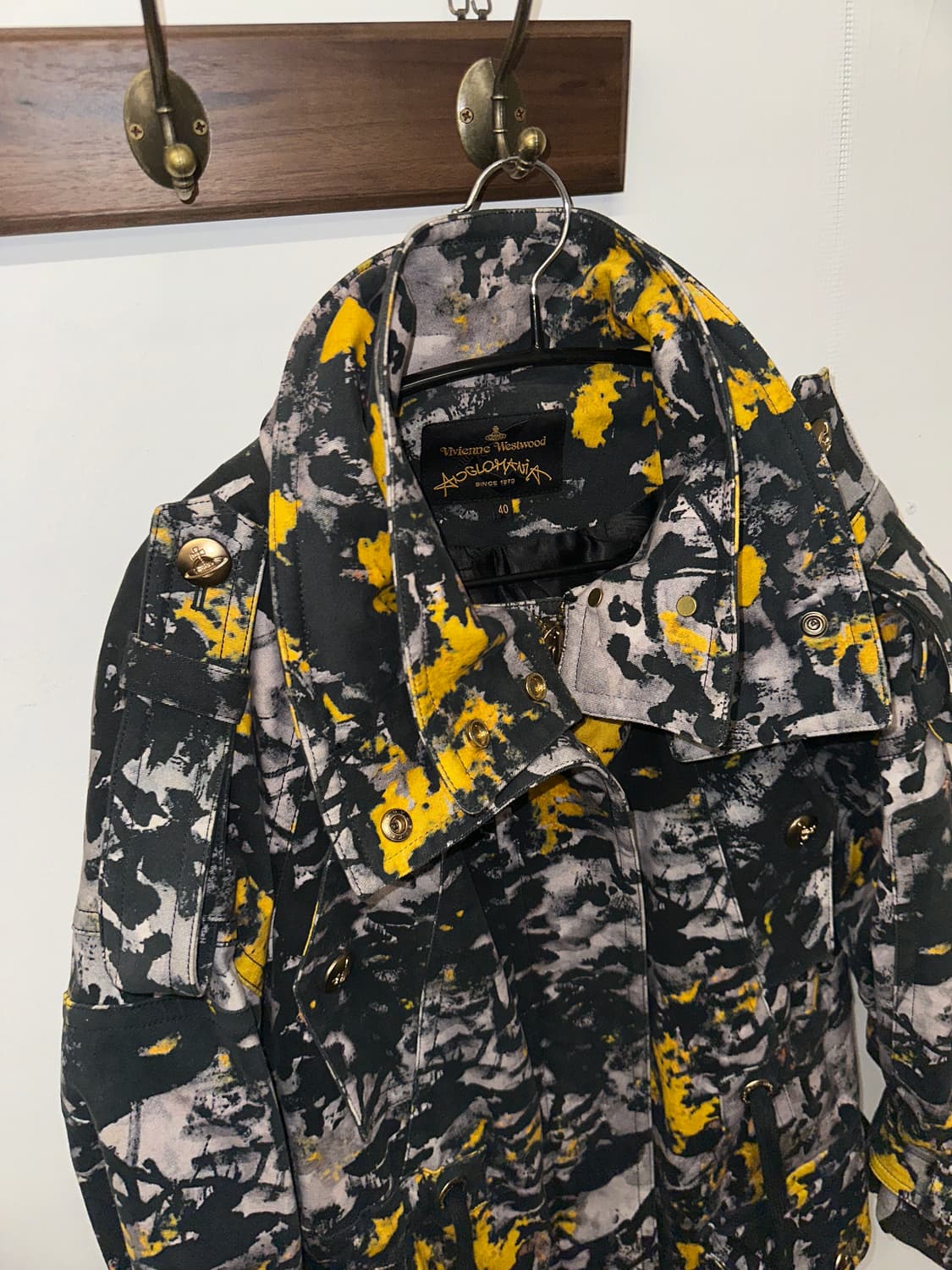 Vivienne westwood프린트 금장버튼 하프 자켓 40  상품이미지7