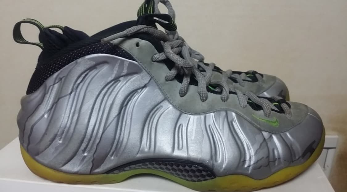 나이키 에어 폼포짓 원 실버 카모 275 상품이미지3