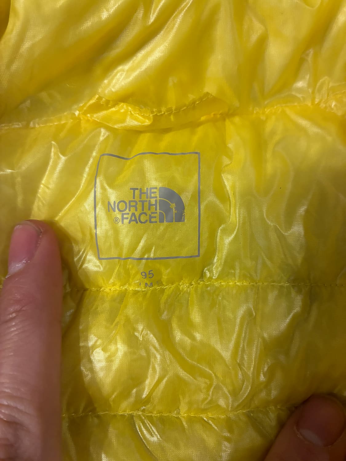 M) 노스페이스 구스 900 경량 패딩 레몬 상품이미지3