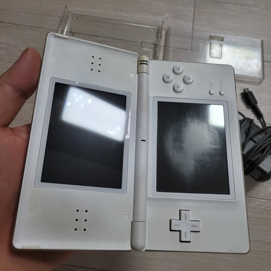 닌텐도 DS lite 화이트 본체에 포켓몬스터 블랙2 상품이미지2