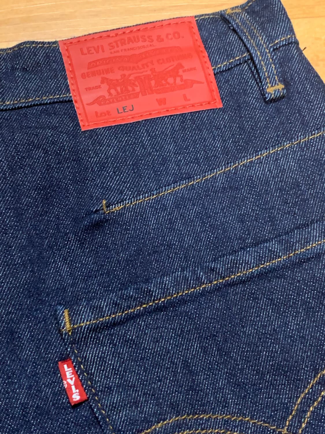 LEVIS 리바이스 엔지니어드 진 와이드 크롭 데님팬츠(26 사이즈) 상품이미지10