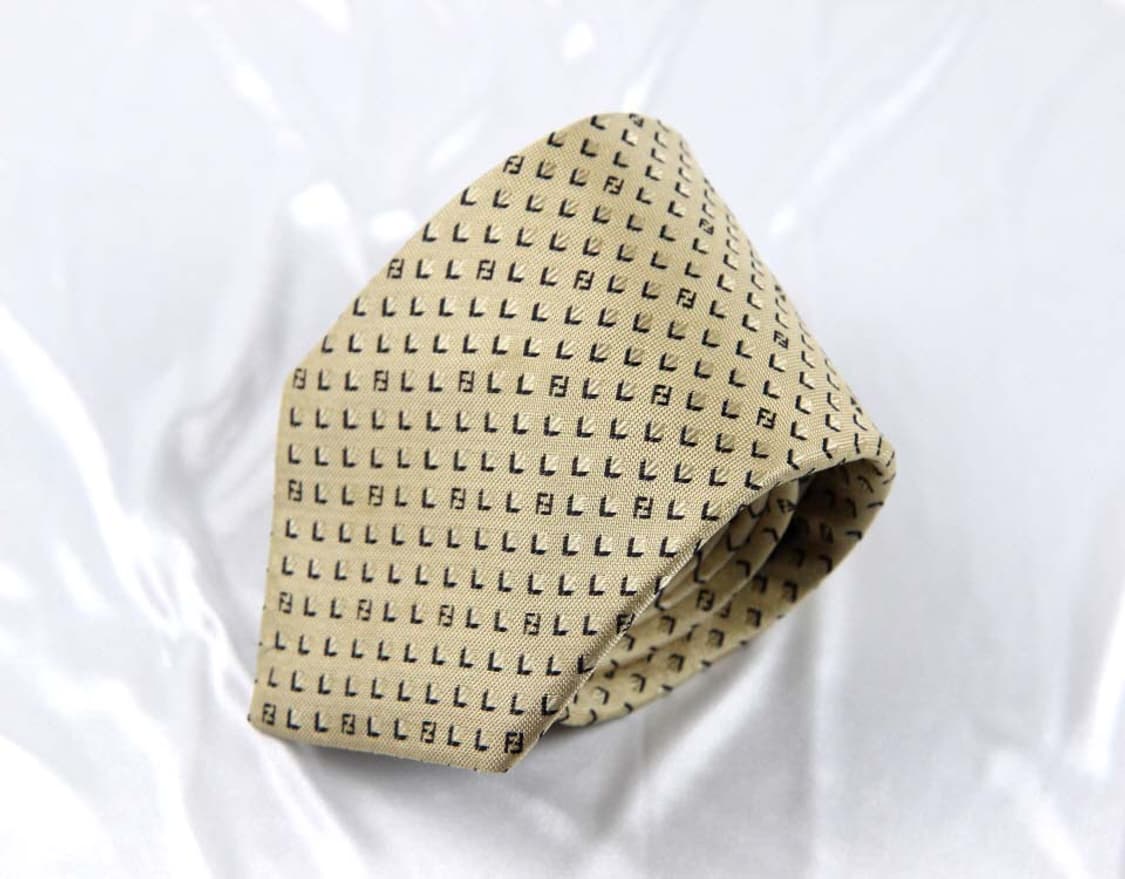 펜디 8.9cm A등급 FF로고 남자 명품 넥타이 상품이미지1