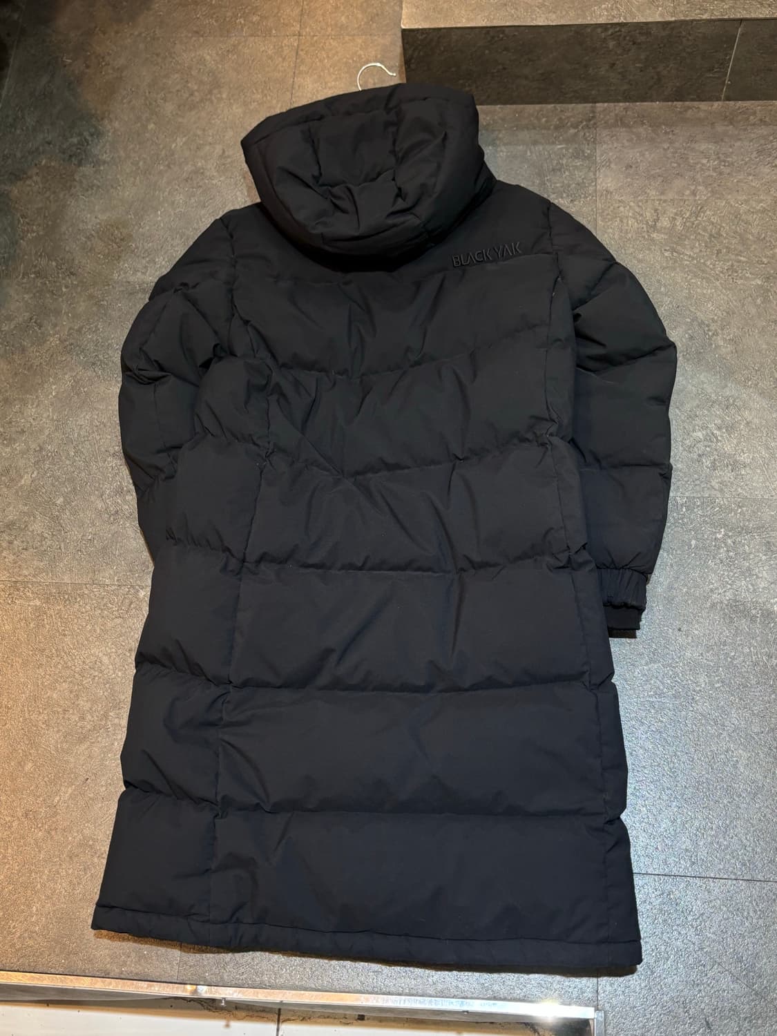 블랙야크 블랙 롱패딩 95사이즈 상품이미지3