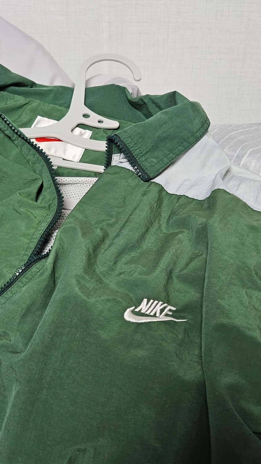 나이키 바람막이 자켓 그린 100 상품이미지1