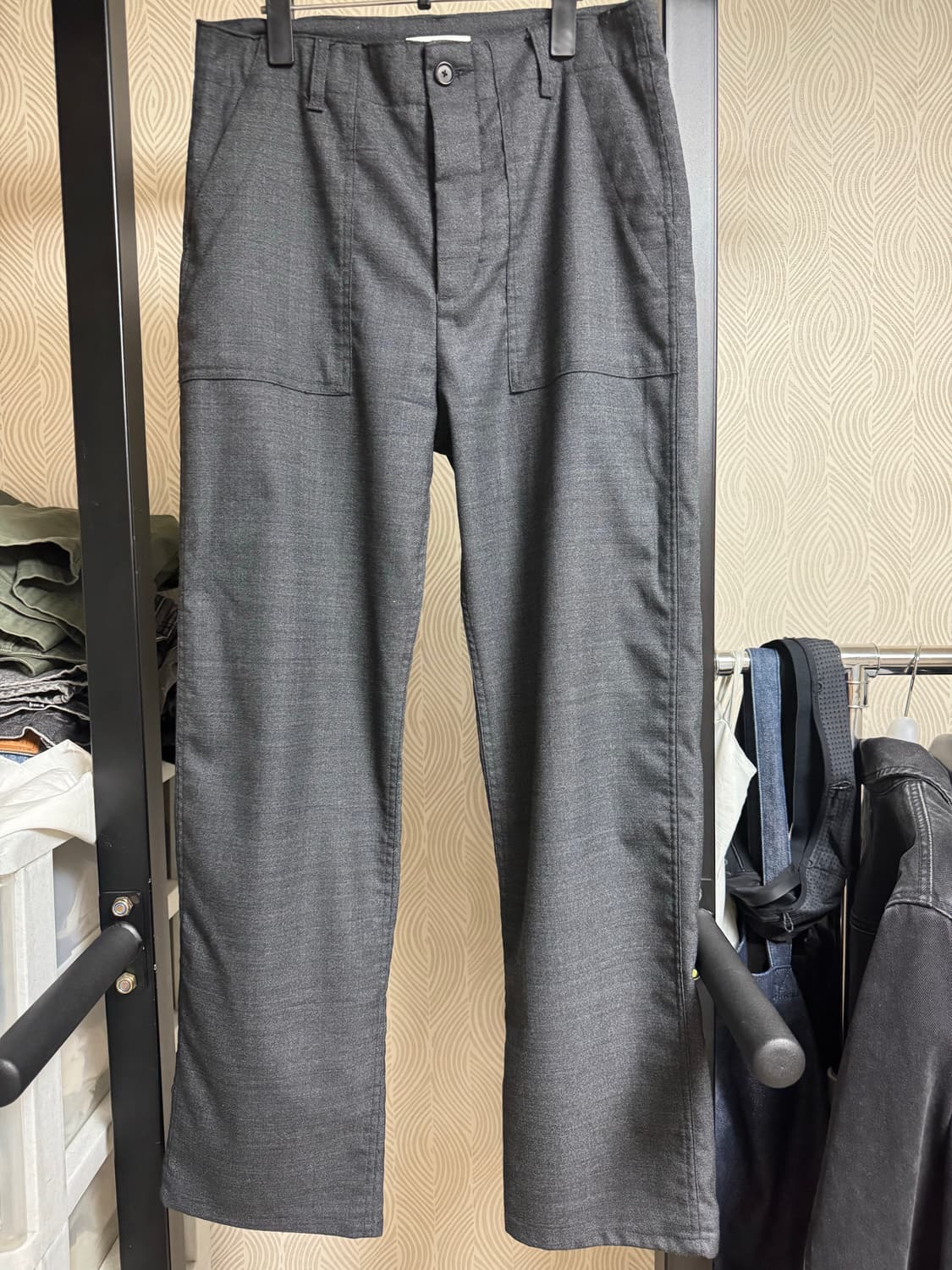 A.ta 퍼티그팬츠 다크그레이 m사이즈 상품이미지2