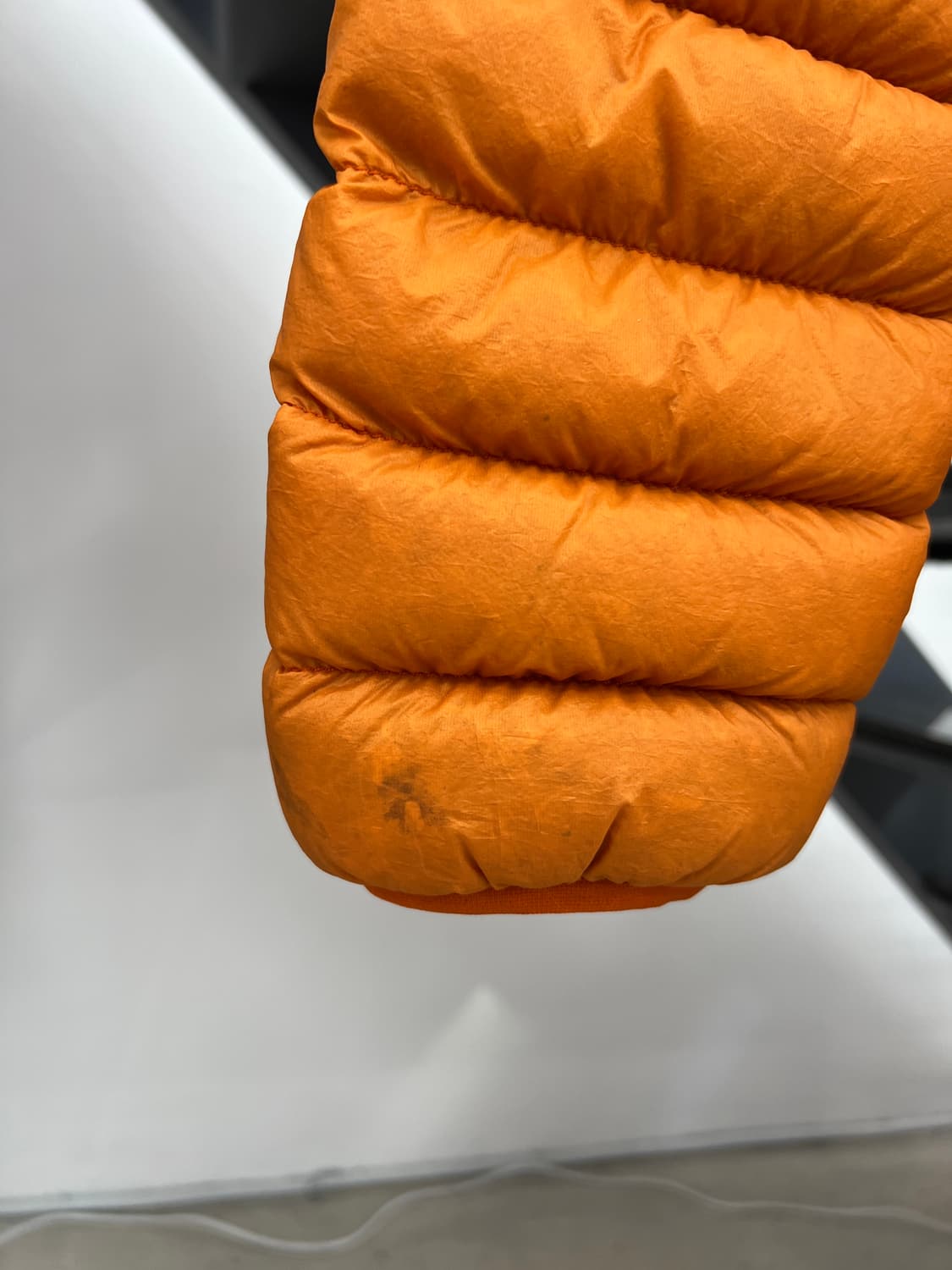 스톤아일랜드 와펜 오렌지 경량 패딩 / 14Y 상품이미지7