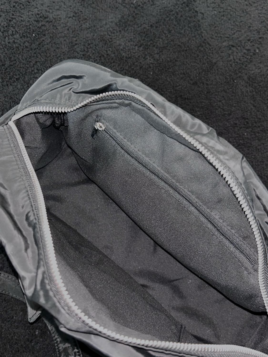 Y2K Nylon Buckle Cargo Bag 상품이미지5