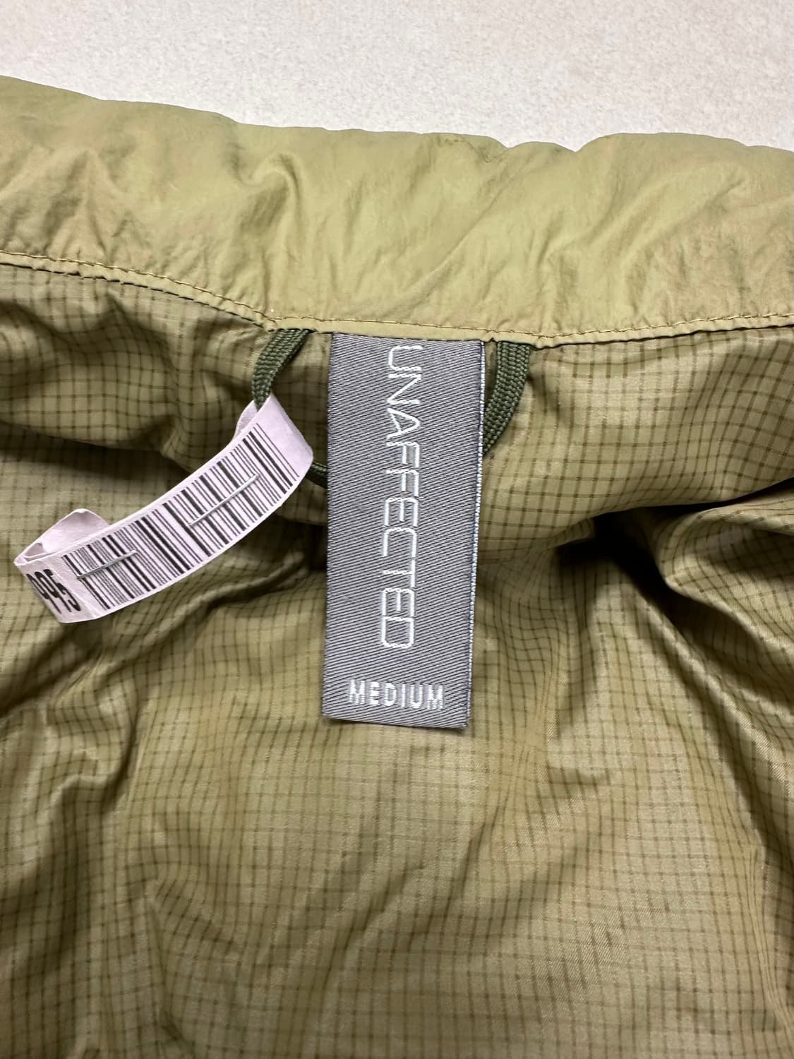 언어펙티드 구스다운 패딩 베이지 M 상품이미지6