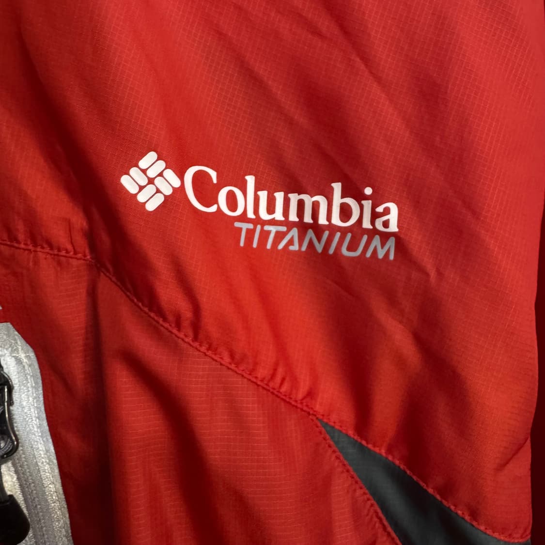컬럼비아 티타늄 옴니쉴드 바람막이 자켓 상품이미지7