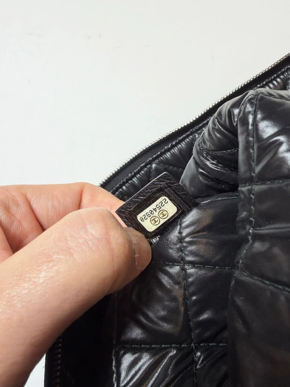 샤넬 CHANEL 캐비어 보이 클러치백 Q1496 상품이미지9