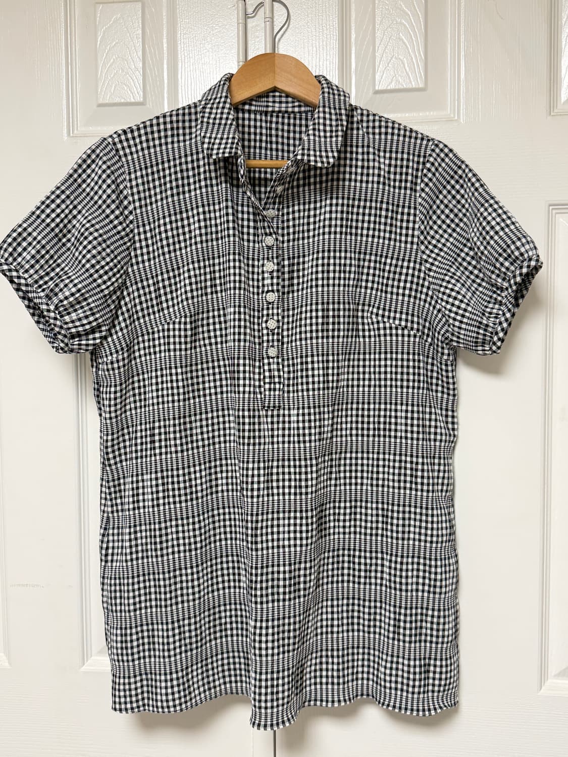 나이엔 버튼 디테일 체크 셔츠 블랙 상품이미지3