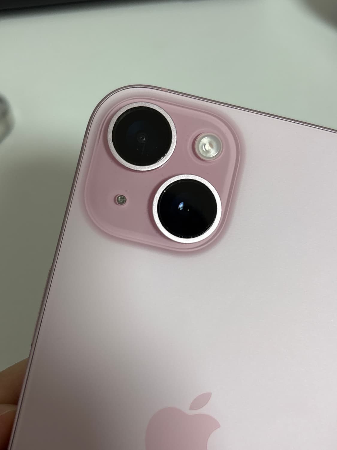 아이폰15 핑크 128gb 상품이미지4