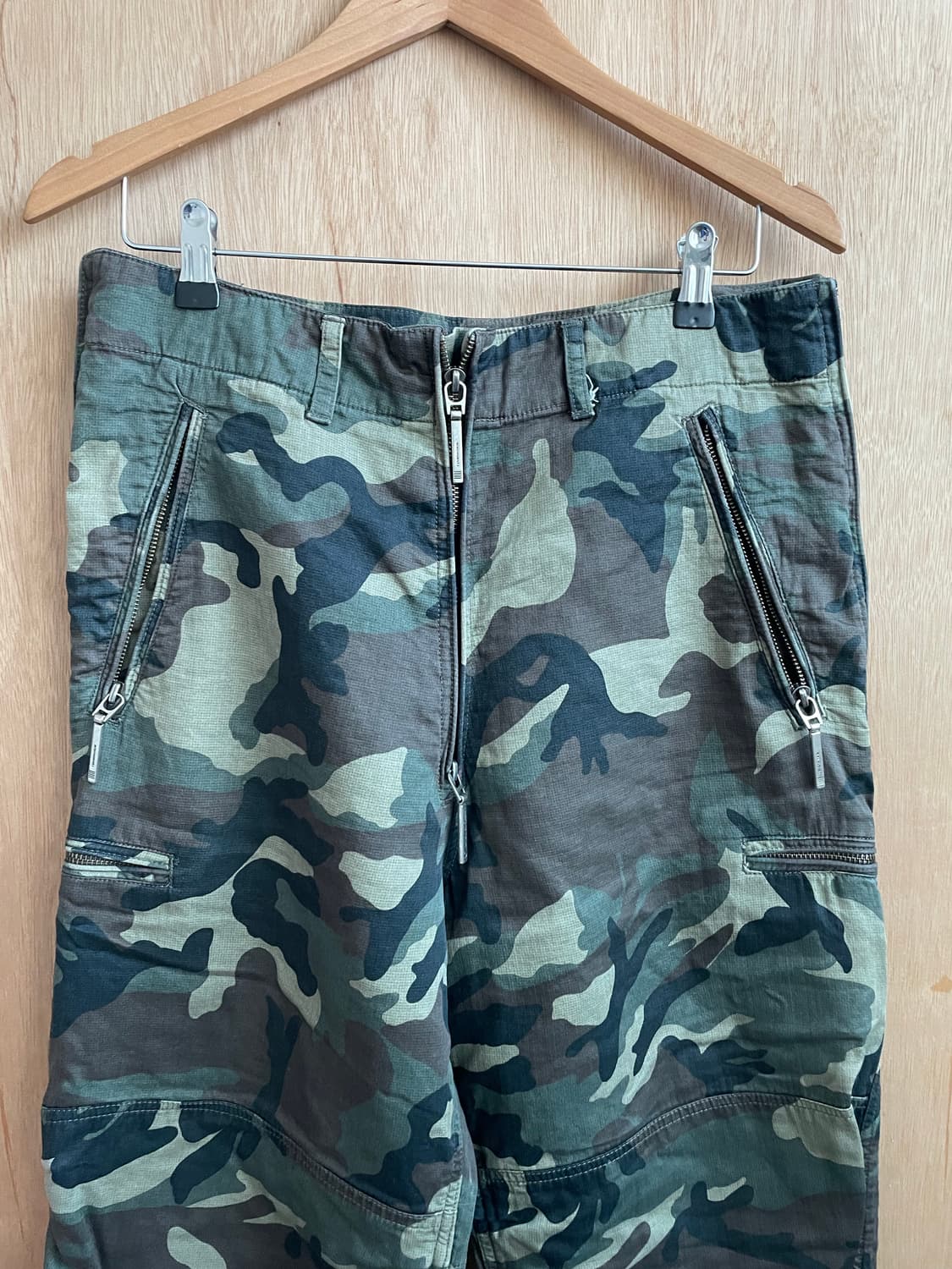 립반윙클 카모 파라슈트 팬츠 상품이미지5