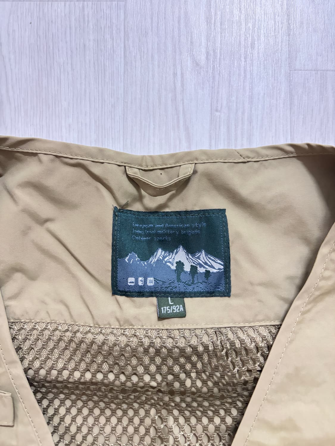 (새상품) 피싱 베스트 카키  상품이미지3