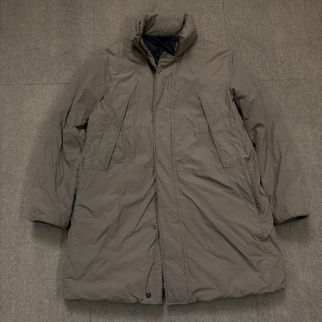 epigram 에피그램 하이넥 라이트 롱다운 자켓 상품이미지1